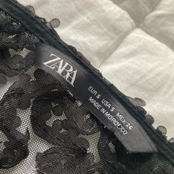 Sz Small Zara Top - Picture 7 of 7